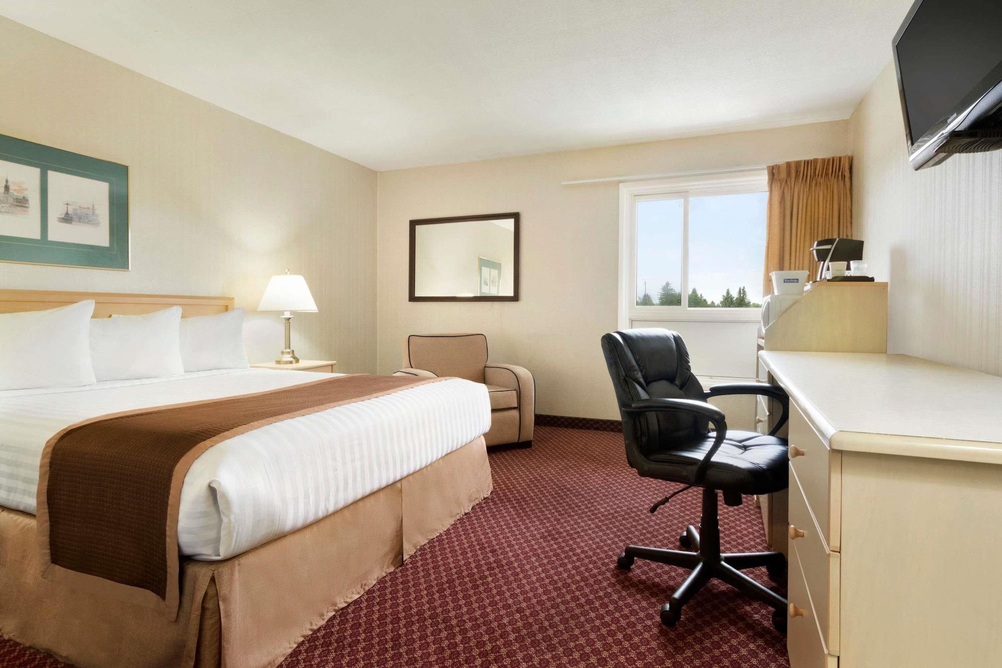 Travelodge by Wyndham Lethbridge Eksteriør billede