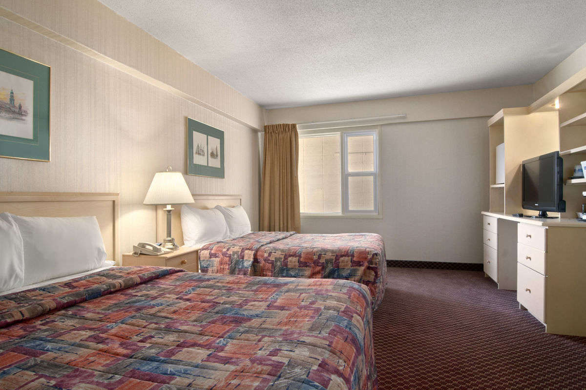 Travelodge by Wyndham Lethbridge Eksteriør billede